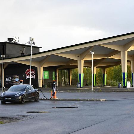 Hotel Niemenharjun Matkailukeskus Pihtipudas Esterno foto